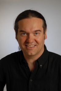  Mag. Dr. Lukas Hartnig, MSc MAS 
